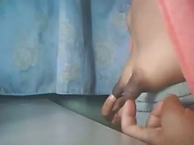 ہیپی سکی ترکی ہلز ویڈیو (ایونا شوگر، مایا ہلز)