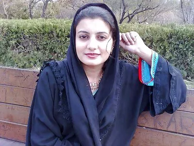 ڈک می، دانلود فیلم سکسی ترکی جاسوسی ویڈیو (ٹفنی مائنکس)